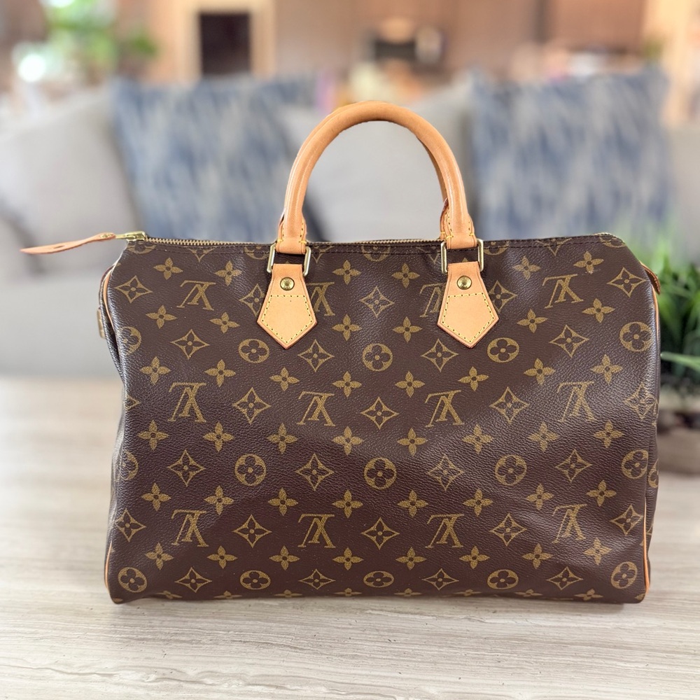 Louis Vuitton Vintage Monogram Speedy 35 - Picture 2 of 16